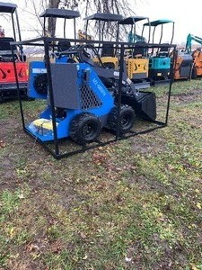 lot 2200 image: Mini Skid Steer MX-MRW14