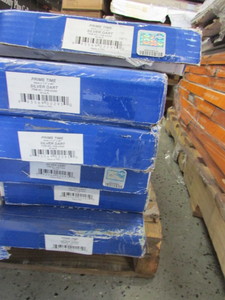 lot 46 image: Laminate Floor Planks