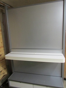 lot 62 image: Shelving Unit