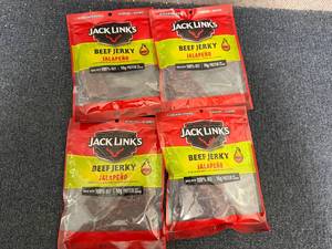 lot 215 image: 4 Bags Of Jack Links Beef Jerky - Jalepeno