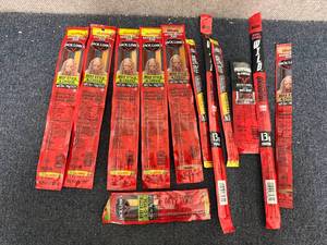 lot 224 image: 12 Jack Links Beef And Cheddar And Jerrky Sticks