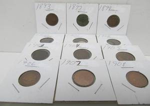 lot 29 image: Lot of 12 Higher Grade US Indian Heads Pennies 
