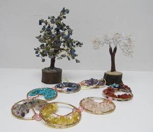 lot 36 image: Group of Assorted Gemstone Wire Trees etc