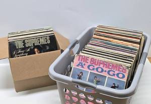 lot 61 image: Large Estate Lot of Assorted Vintage Vinyl Records
