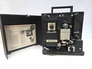 lot 71 image: Working Vintage Bell & Howell 16mm Projector