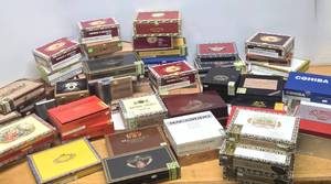lot 78 image: LARGE Lot of Wood etc Cigar Boxes in Very Nice Clean Condition