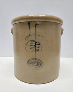 lot 167 image: Antique 4 Gallon Salt Glaze Stoneware Crock - Hairline