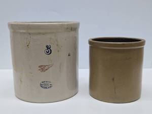 lot 170 image: 2 Antique Stoneware Crocks Including Red Wing (Hairline)