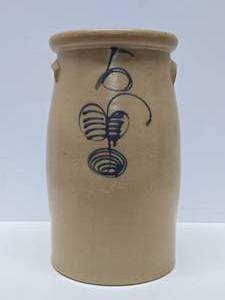 lot 171 image: Antique 5 Gallon Salt Glaze Stoneware Churn