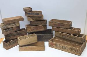 lot 200 image: LARGE Lot of Primitive Vintage Wooden Cheese Boxes
