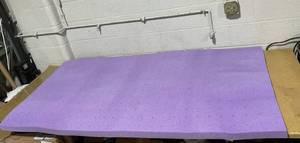 lot 102 image: BDEUS 2 Inch Gel Memory Foam Mattress Topper Ventilated Soft Mattress Pad, Bed Topper, CertiPUR-US Certified, Twin Size, Purple (72 in by 36in)