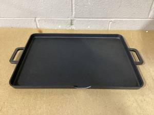 lot 341 image: Kitchen HQ Cast Iron Baker Pan 18L X 13 W X 1H