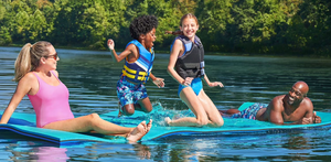 lot 44 image: Members Mark Foam Floating Pad, 6 x 15