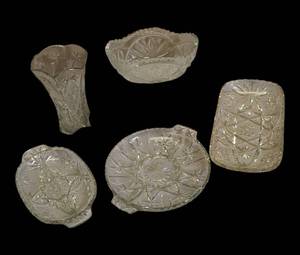 lot 21 image: Exquisite Vintage Crystal Serving Set from relish dish, Vase, Serving Plate and Pickle tray