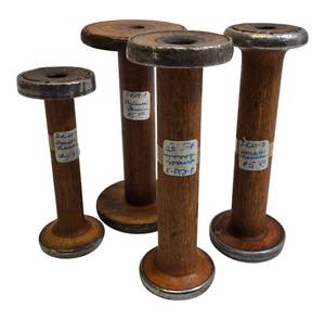 lot 28 image: Vintage Antique (4)  Wooden Bobbins