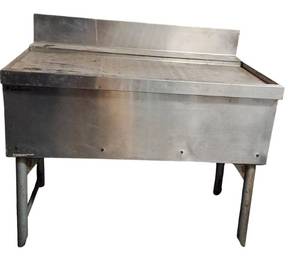 lot 88 image: 36 x 30 Stainless Steel Commercial Bar Drip Tray