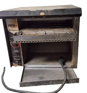 lot 91 image: Commercial Restaurant APW Wyott AT-Express Conveyor Toaster