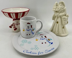 lot 89 image: Disney Store Snowman Cookies For Santa Plate & Mug Set