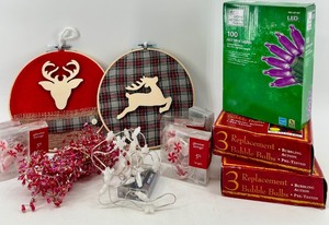 lot 91 image: Holiday String Lights & Decor Bundle LED Lights, Replacements & Embroidery Hoop Art