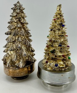 lot 16 image: Set of 2 Vintage Musical Christmas Trees including Enesco