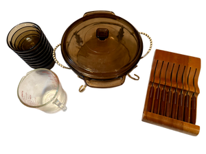 lot 14 image: Kitchen Essentials Collection