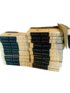 lot 48 image: World Book Encyclopedia Set (Multi-Volume)
