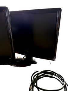 lot 91 image: Grouping of Three Toshiba 19-Inch LCD Television Receivers