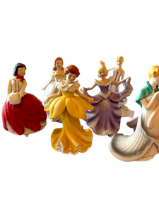 lot 109 image: Large Collection of PorcelainCeramic Flower Petal Figurines