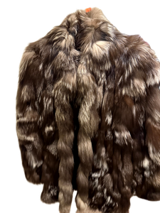 lot 137 image: Dark Brown and Silver-Tipped Fur JacketCapelet