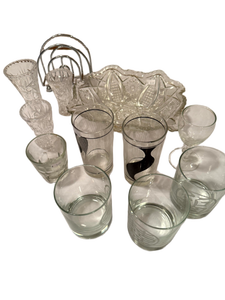 lot 153 image: Bulk Assortment of Decorative Glassware and Serving Pieces (Approx. 15 Items)