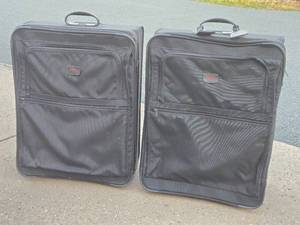 lot 121 image: Quality High End TUMI Luggage Lot #3