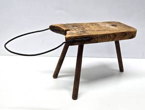 lot 126 image: Early Primitive 19th Century Antique 3-Legged Milking Stool wWonderful Patina