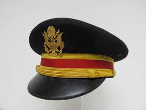 lot 19 image: Original WW2 era US Military Cap #5