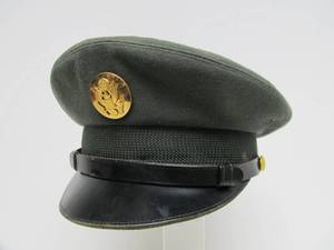 lot 21 image: Original WW2 era US Military Cap #7
