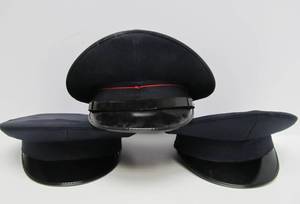 lot 31 image: 3 Unused Italian Military Caps