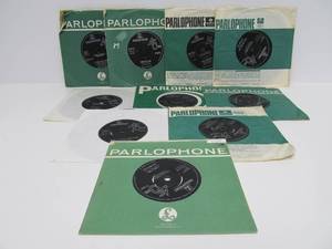 lot 42 image: Great Group of Vintage THE BEATLES Vinyl 45 Records - Parlophone