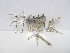 lot 80 image: Group of Unworn Larger Size Sterling Silver BroochesJewelry #8