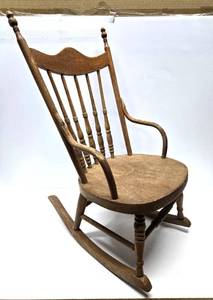 lot 240 image: Antique Smaller Size Windsor Rocker