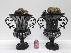 lot 186 image: Pair of Large Decorative Metal Urns 