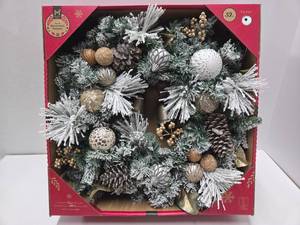 lot 274 image: Brand New Large LED Lighted Christmas Wreath - 32