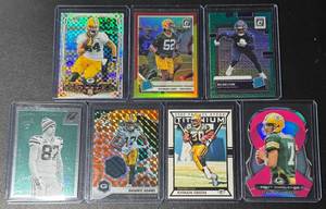 lot 54B image: 7-Card Packers Star Parallel Football Card Lot (Gary RC)
