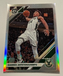 lot 40A image: Giannis Antetokounmpo 2020 Donruss Optic Prizm #81 Basketball Card