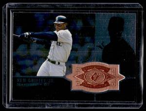lot 61 image: Ken Griffey Jr. 7000 1998 Upper Deck SPx Star Focus #165 Numbered 17947000 Baseball Card