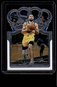 lot 100 image: Steph Curry Die Cut 2022 Crown Royale #70 Basketball Card