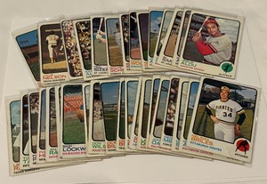 lot 148 image: 1973 Topps Baseball 35 Card Vintage Lot