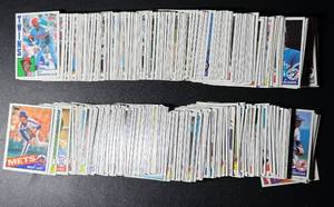 lot 100B image: 300 1984 and 1985 Topps Baseball Card Lot