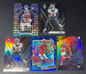 lot 146B image: Tank Dell 5 RC Football Rookie Card Lot