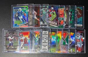 lot 148B image: 19 Card Football Stars Lot