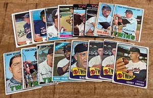 lot 70B image: Minnesota Twins 16 Card Vintage Baseball Lot