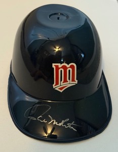 lot 17C image: Paul Molitor Signed WIth JSA COA Minnesota Twins Mini Helmet